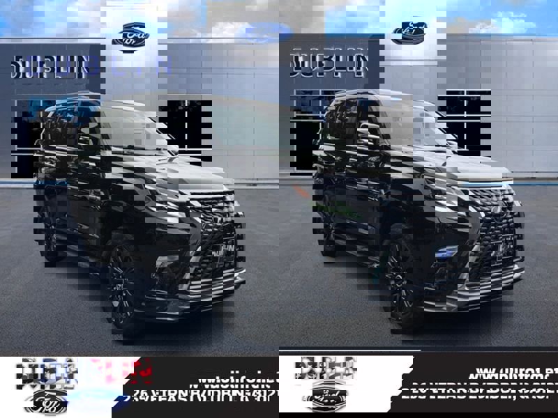 Used 2023 Lexus GX 460 Premium w/ Accessory Package image 1