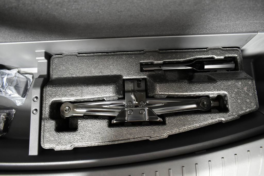 Used 2024 Hyundai Santa Fe Calligraphy image 34