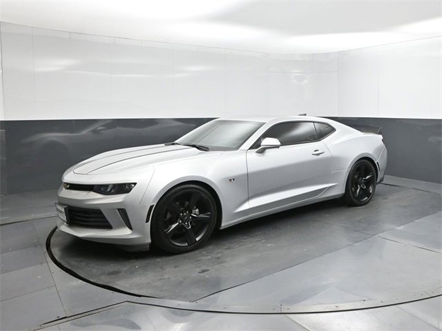 Used 2018 Chevrolet Camaro LT w/ Technology Package image 1