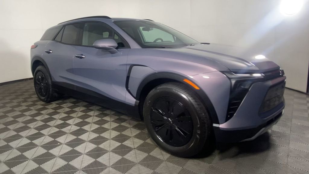 New 2026 Chevrolet Blazer EV LT image 3