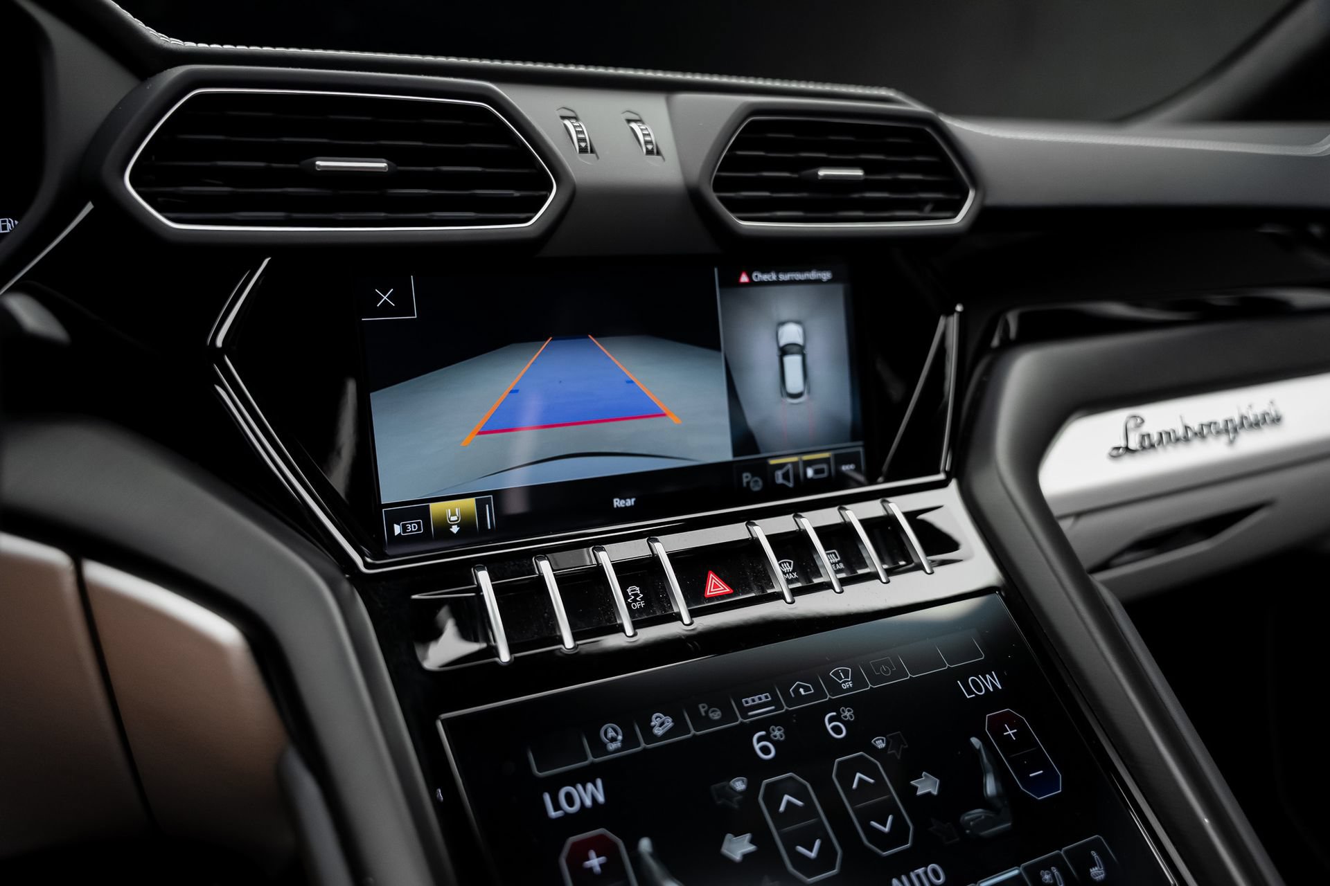 Used 2024 Lamborghini Urus S AWD/4WD image 49