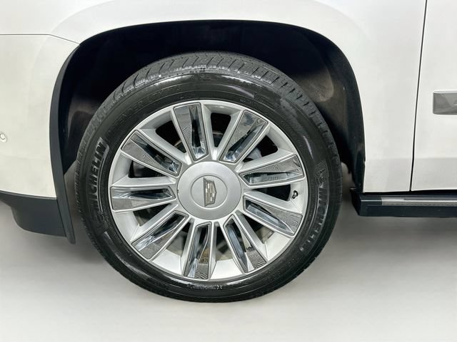 Used 2018 Cadillac Escalade Platinum AWD/4WD image 40