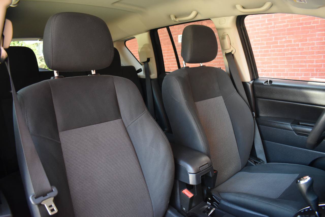 Used 2012 Jeep Compass Sport AWD/4WD image 18