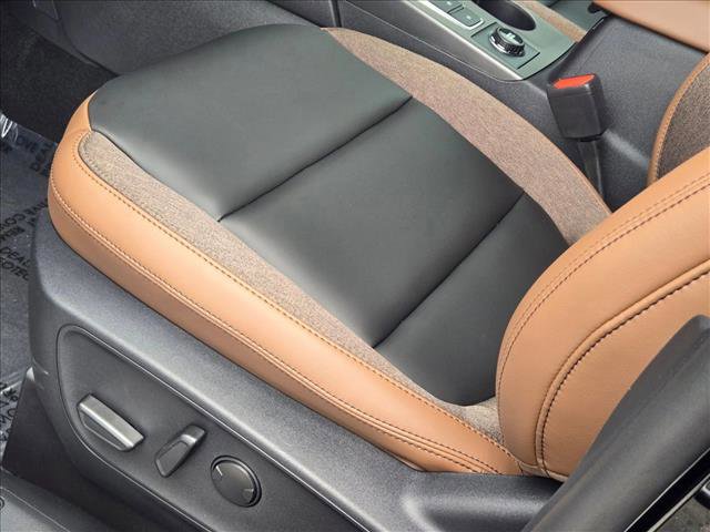 New 2025 Ford Bronco Sport Outer Banks w/ Outer Banks Tech Package+ AWD/4WD video 4