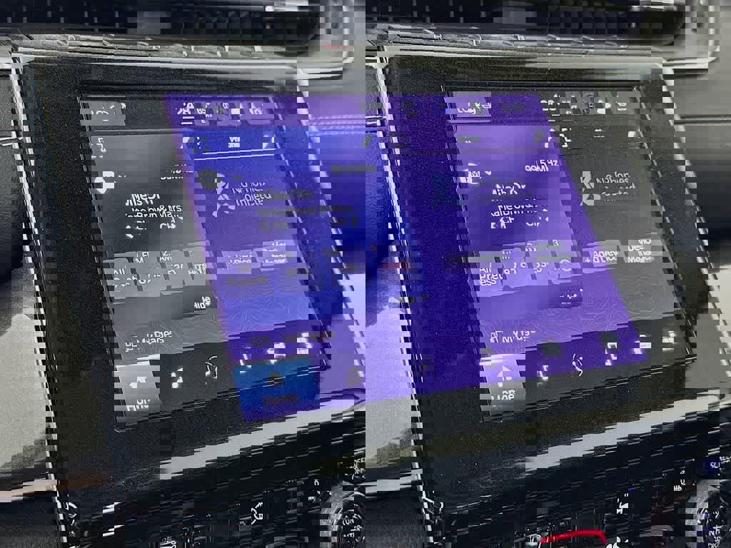 Used 2022 Jeep Grand Cherokee L Laredo w/ Luxury Tech Group I image 16