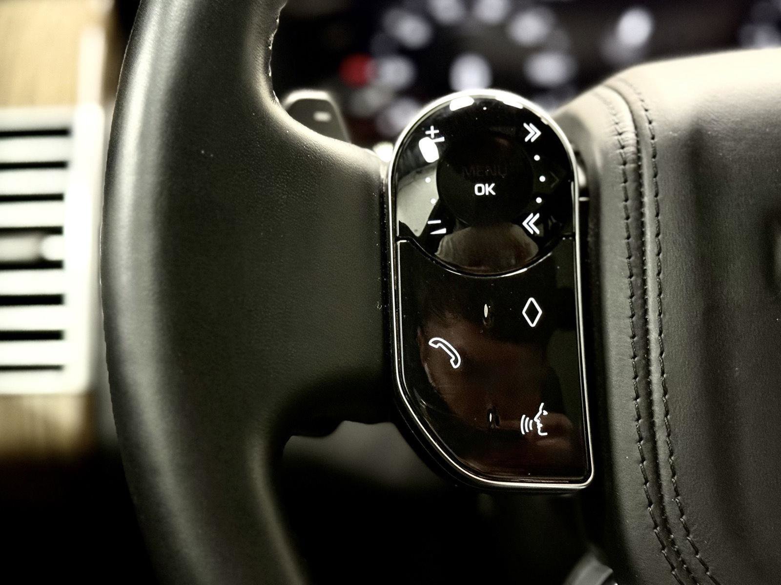 Used 2019 Land Rover Range Rover AWD/4WD image 18