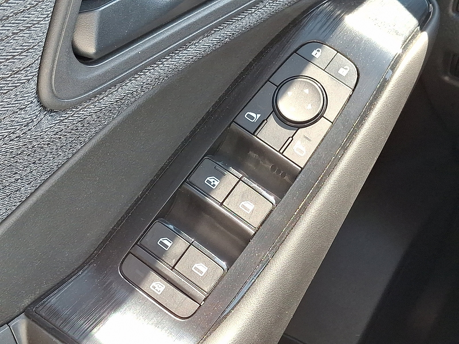 Certified 2023 Nissan Rogue S AWD/4WD image 26