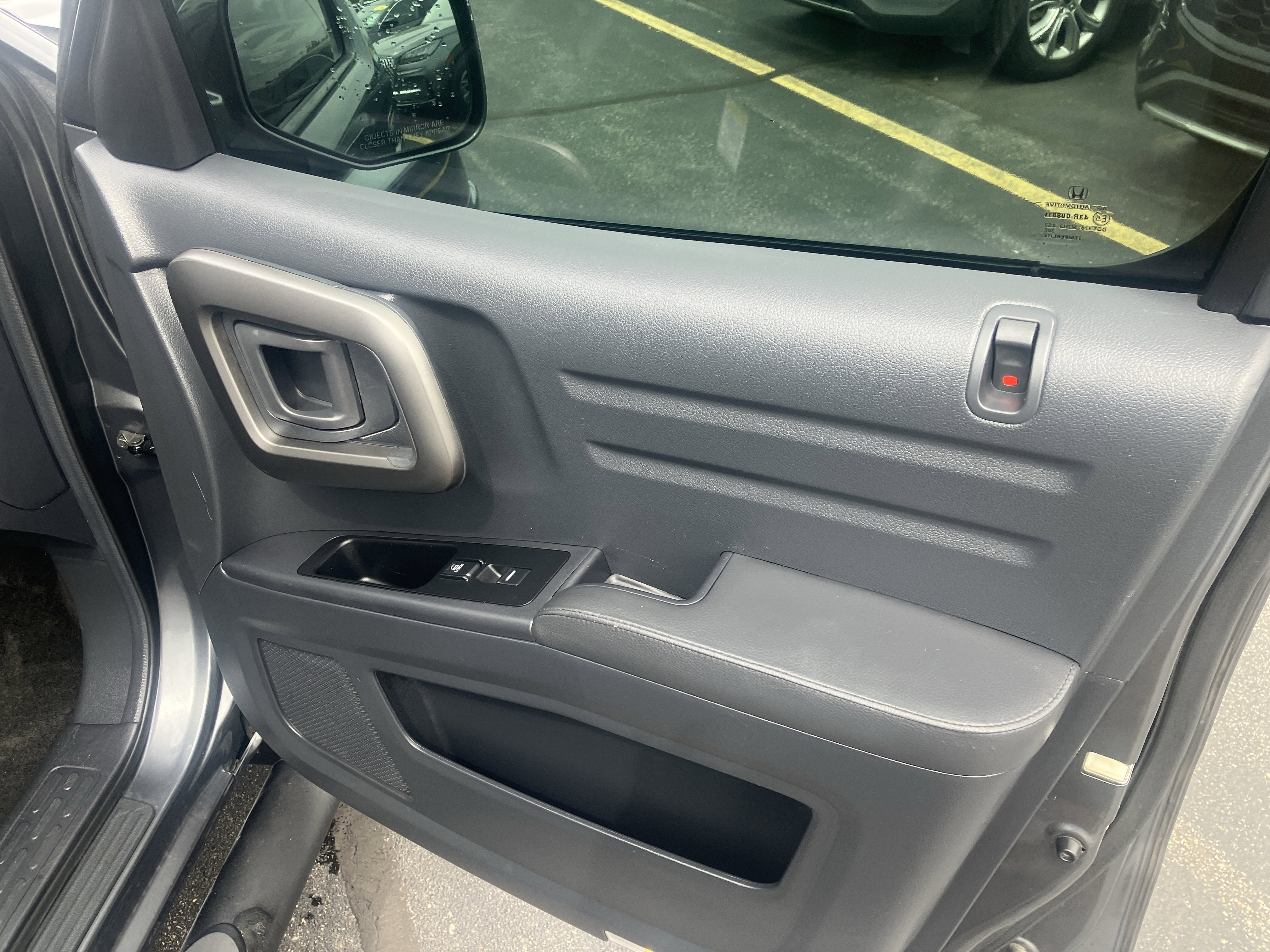 Used 2010 Honda Ridgeline RTL image 10