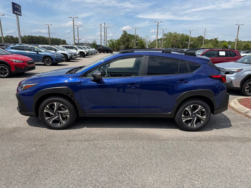 Used 2025 Subaru Crosstrek 2.0i Premium AWD/4WD image 12