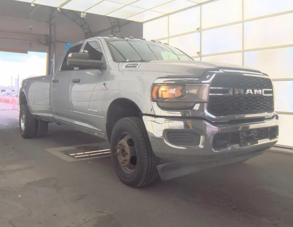 Used 2021 RAM 3500 Tradesman AWD/4WD image 2