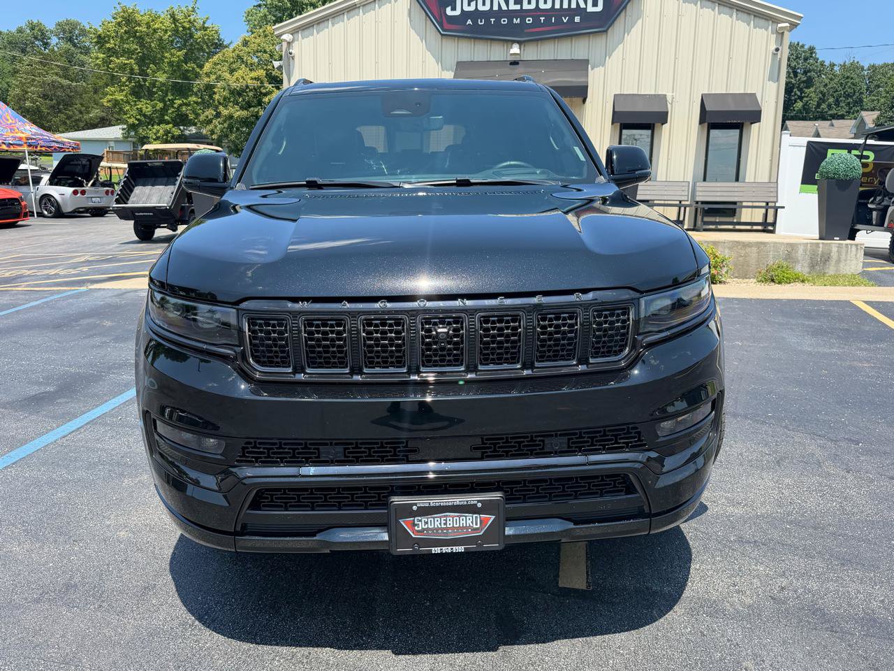 Used 2022 Jeep Grand Wagoneer Series II AWD/4WD image 8