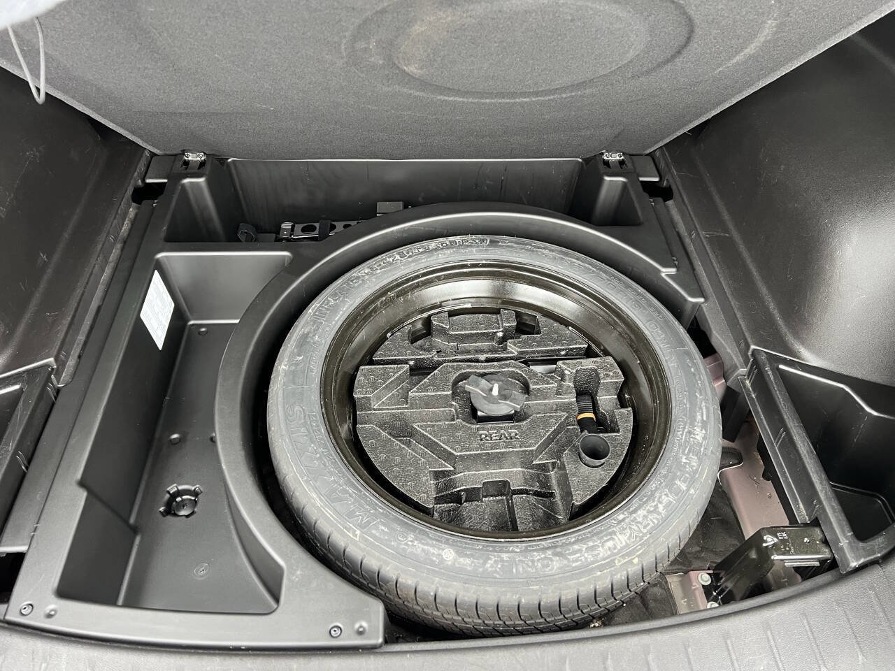 Used 2021 Chevrolet Blazer LT image 27