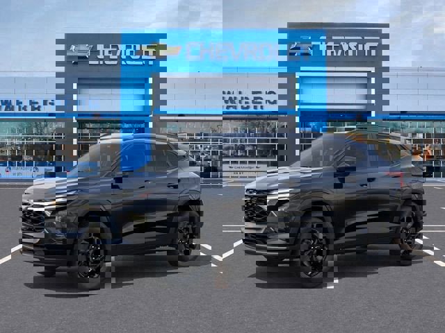 New 2026 Chevrolet Trax LT w/ Driver Confidence Package image 2