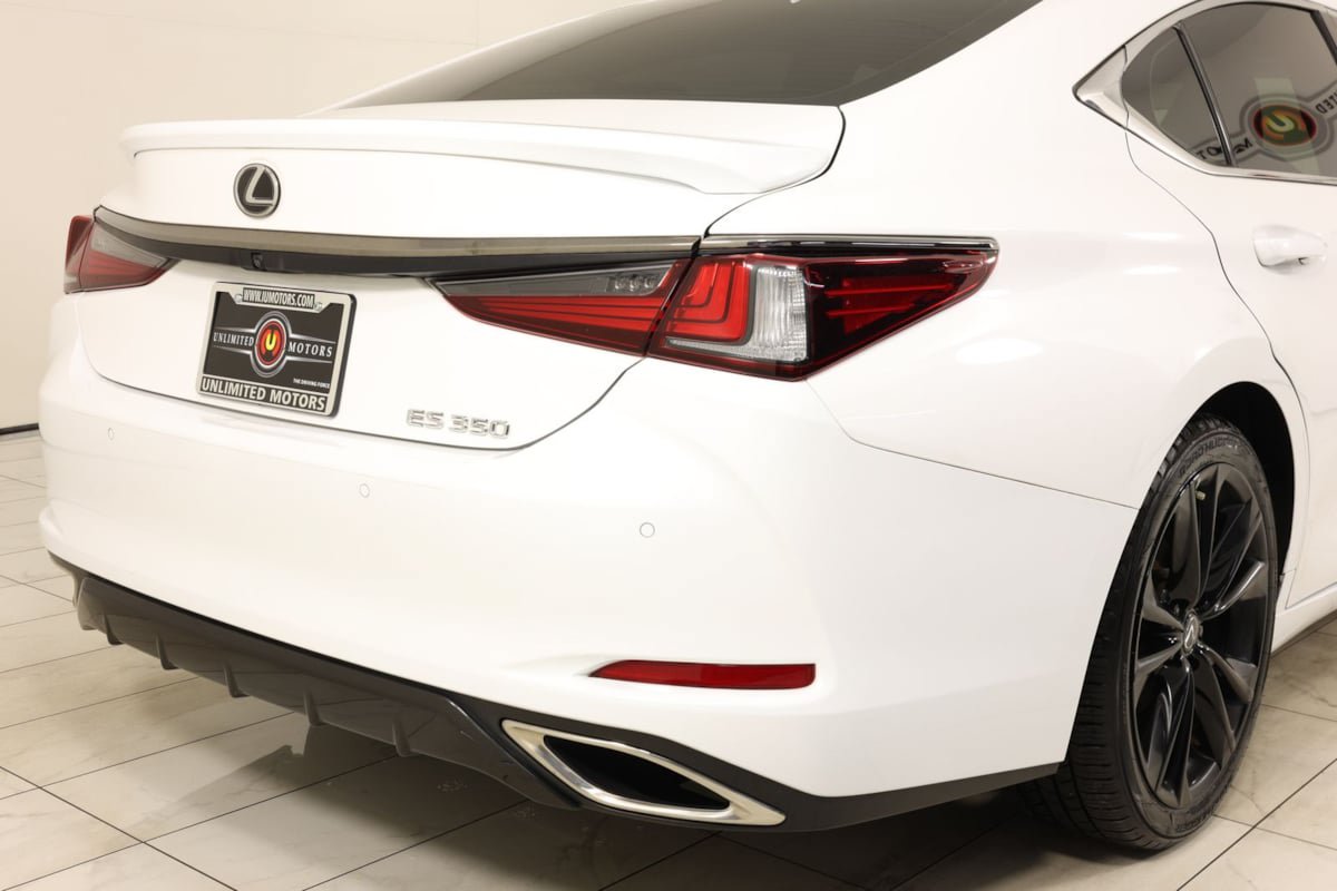 Used 2023 Lexus ES 350 F Sport w/ Accessory Package (Z2) FWD image 43