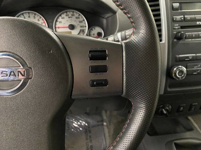 Used 2012 Nissan Xterra PRO-4X AWD/4WD image 23