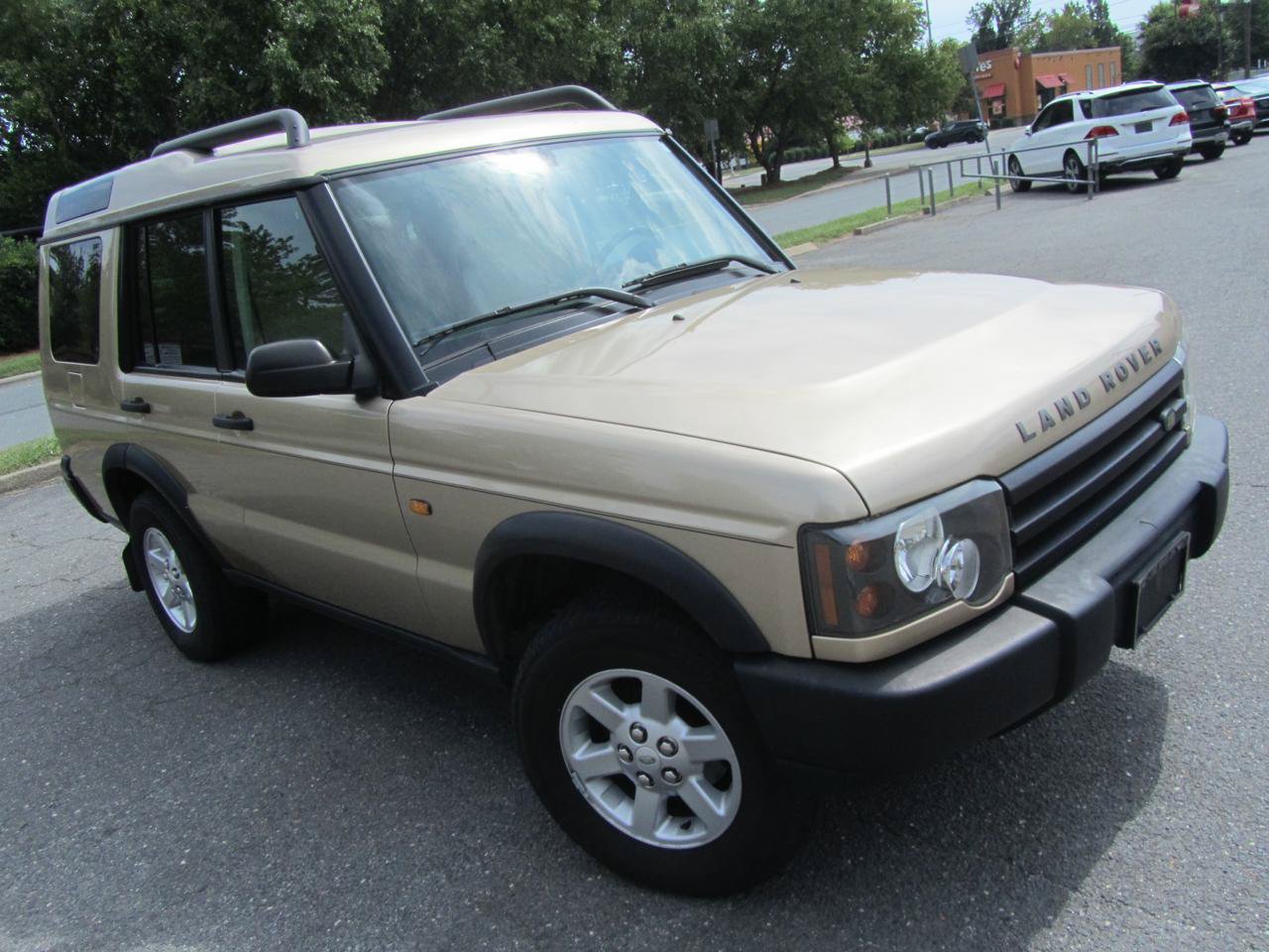 Used 2004 Land Rover Discovery S7 AWD/4WD image 3