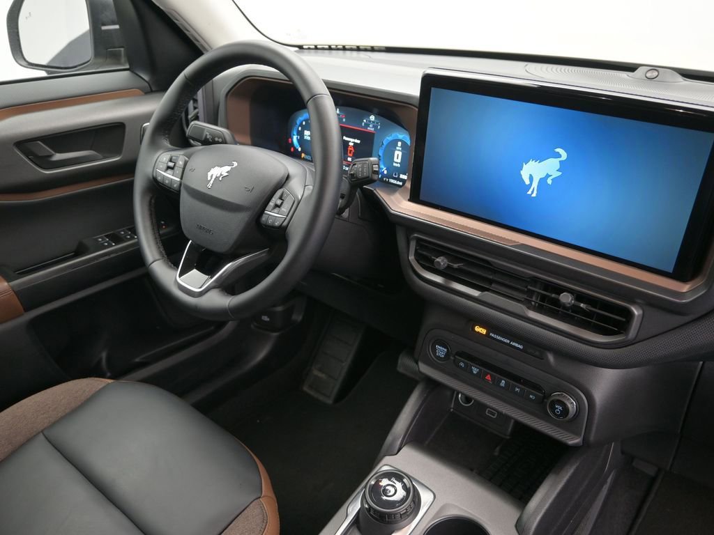 Used 2025 Ford Bronco Sport Outer Banks w/ Outer Banks Tech Package+ AWD/4WD image 16