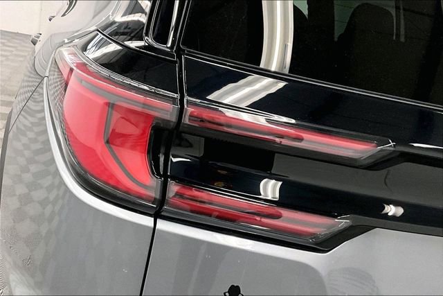 Used 2025 GMC Acadia AT4 image 33