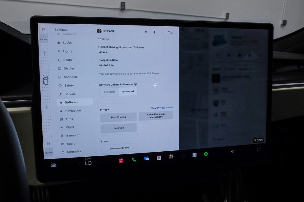 Used 2023 Tesla Model S Plaid image 33