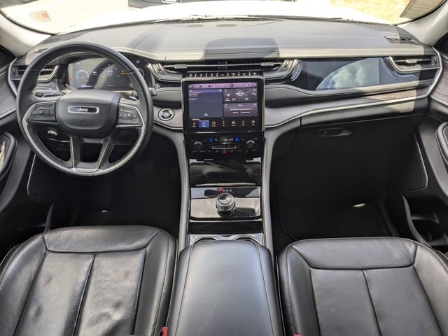 Used 2022 Jeep Grand Cherokee L Limited w/ Luxury Tech Group II RWD image 23
