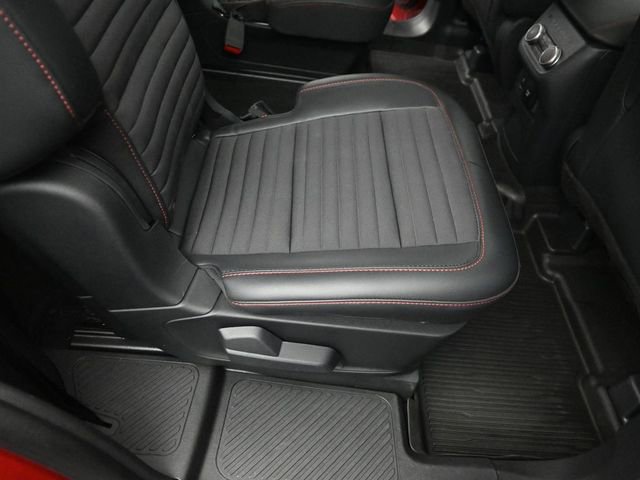 Used 2025 Ford Explorer ST-Line w/ Premium Package image 28