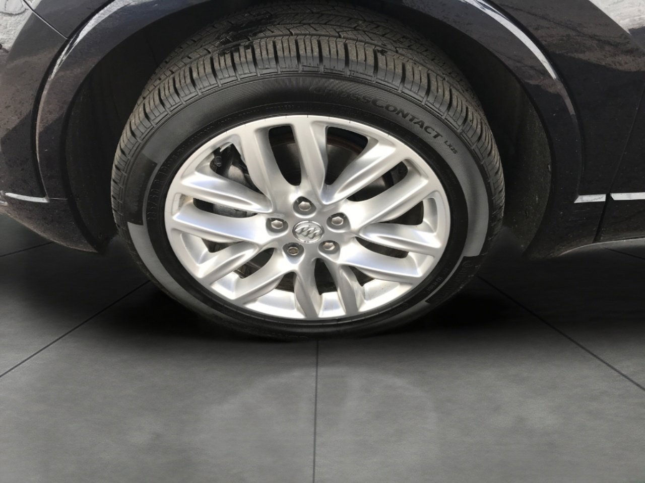 Used 2020 Buick Envision Premium image 3