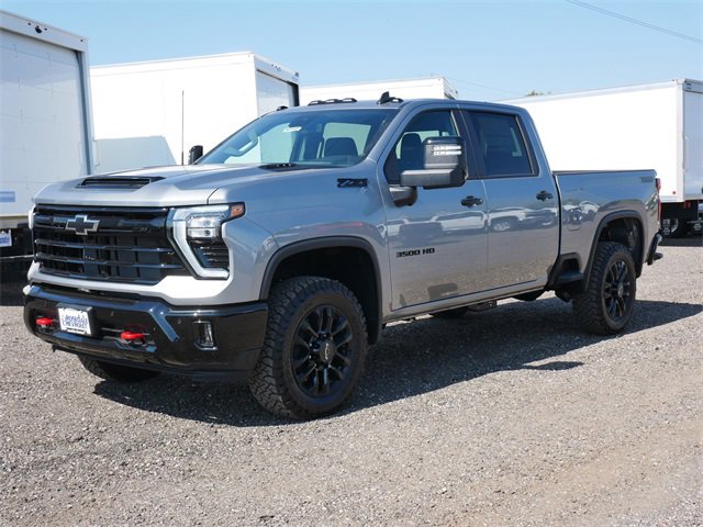 New 2026 Chevrolet Silverado 3500 LT w/ Trail Boss Package image 2