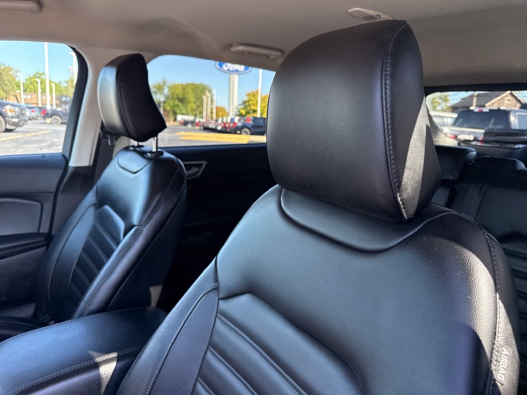 Used 2023 Ford Edge SEL w/ Convenience Package AWD/4WD image 26