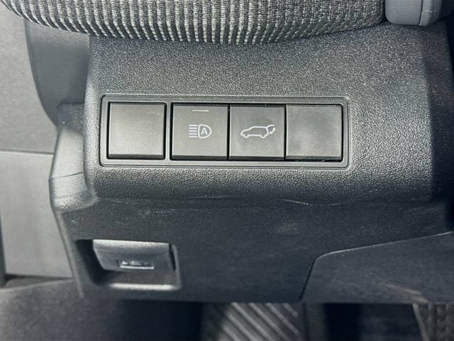 Certified 2024 Toyota bZ4X AWD image 11