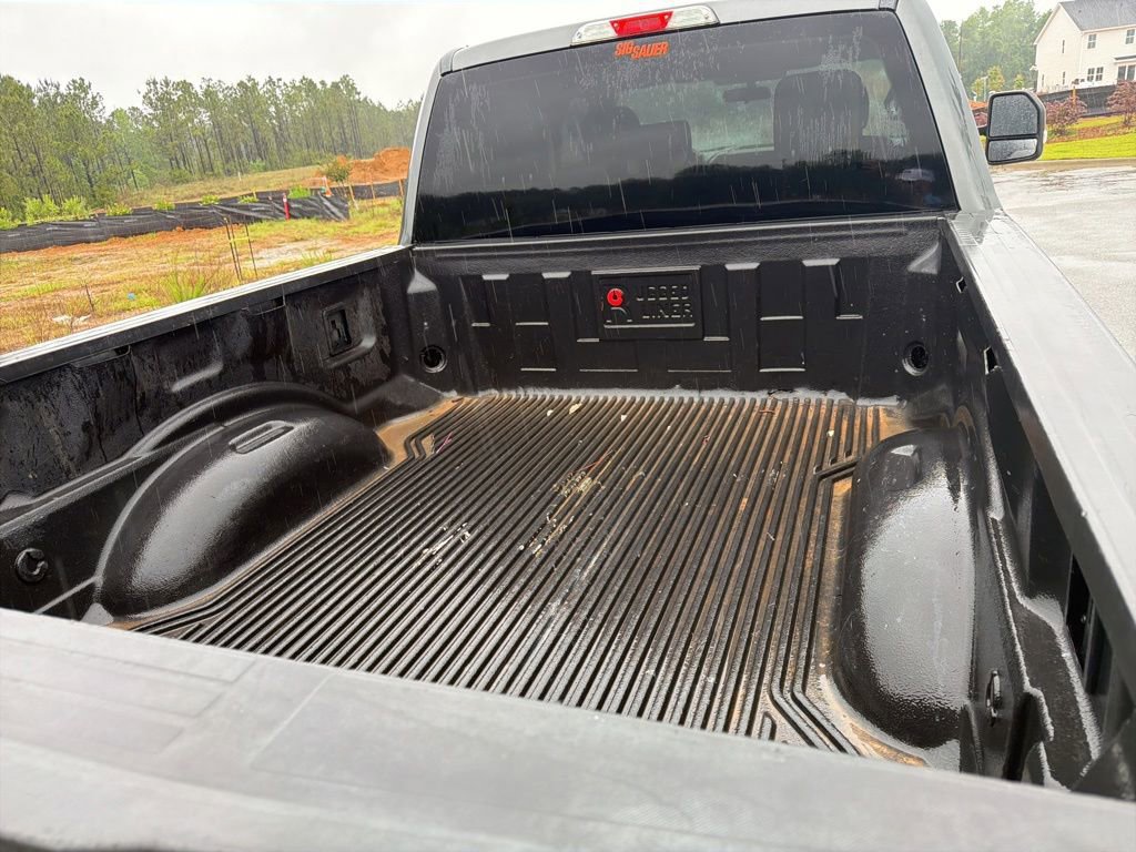 Used 2017 Ford F250 XLT AWD/4WD image 9