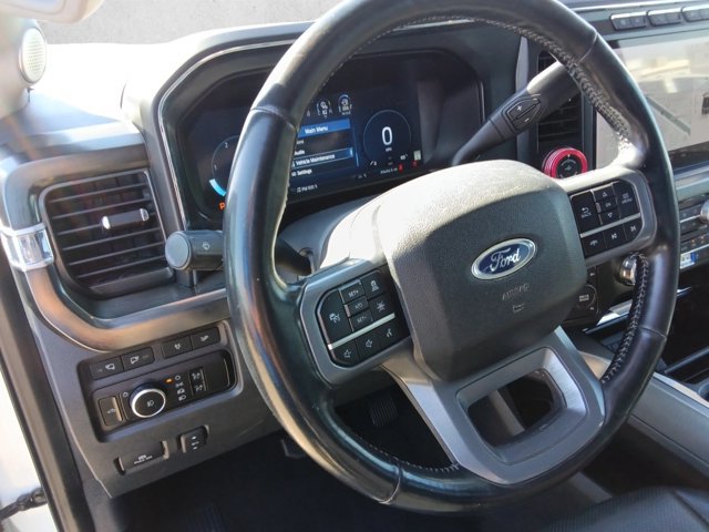 Used 2024 Ford F250 Lariat w/ Lariat Ultimate Package AWD/4WD image 9