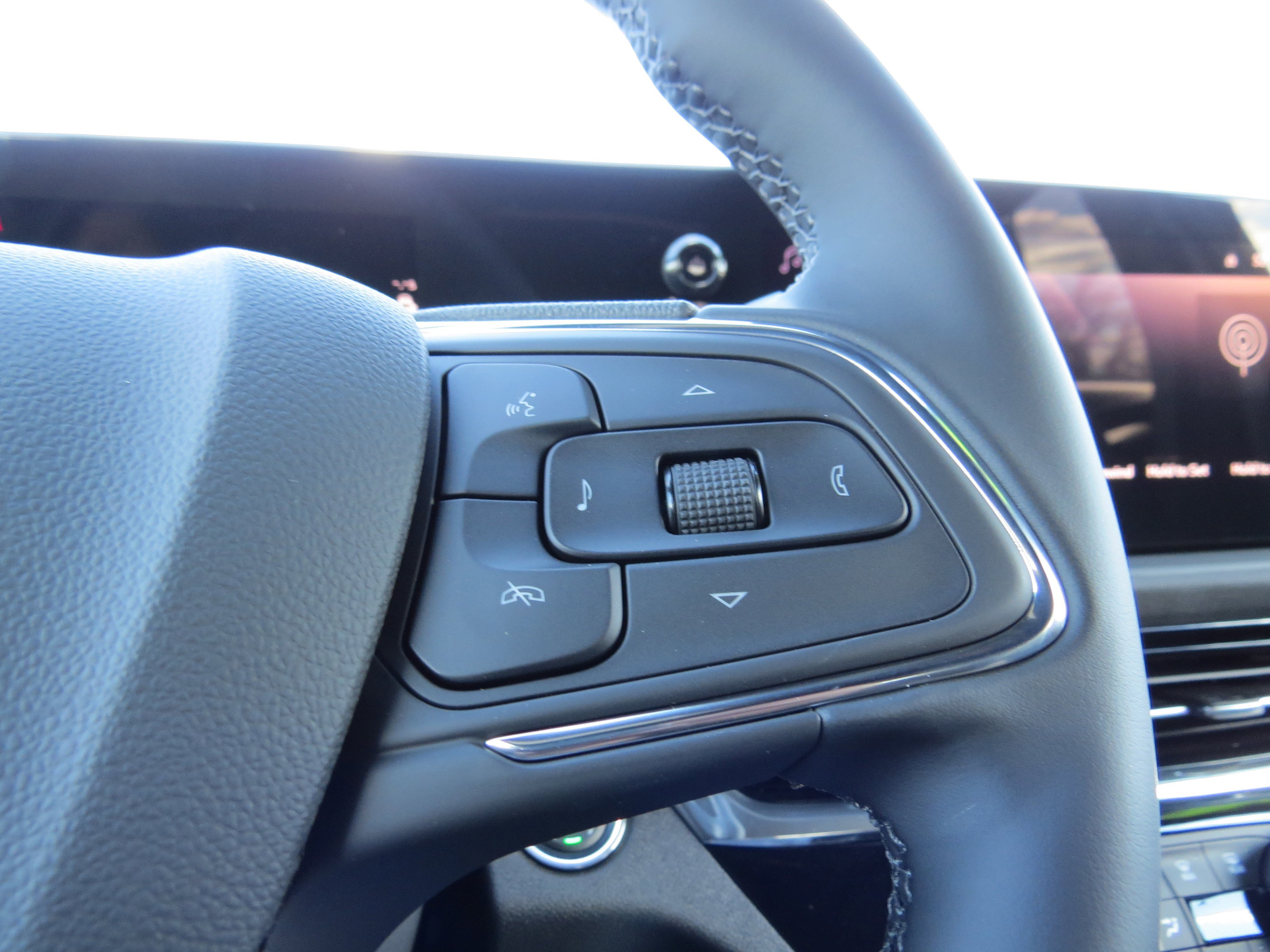 New 2026 Buick Envista Sport Touring w/ Convenience I Package image 21