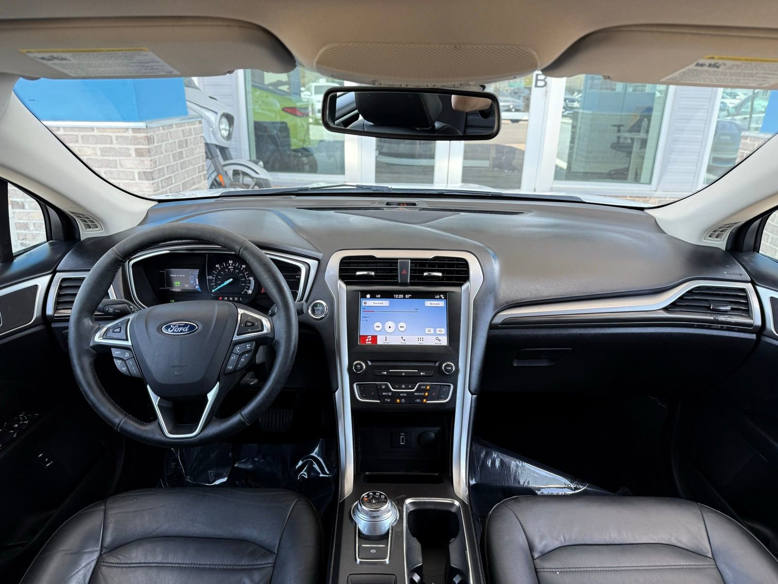Used 2018 Ford Fusion SE w/ Equipment Group 602A FWD image 24