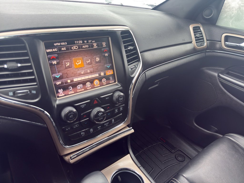 Used 2017 Jeep Grand Cherokee Limited w/ Trailer Tow Group IV image 21