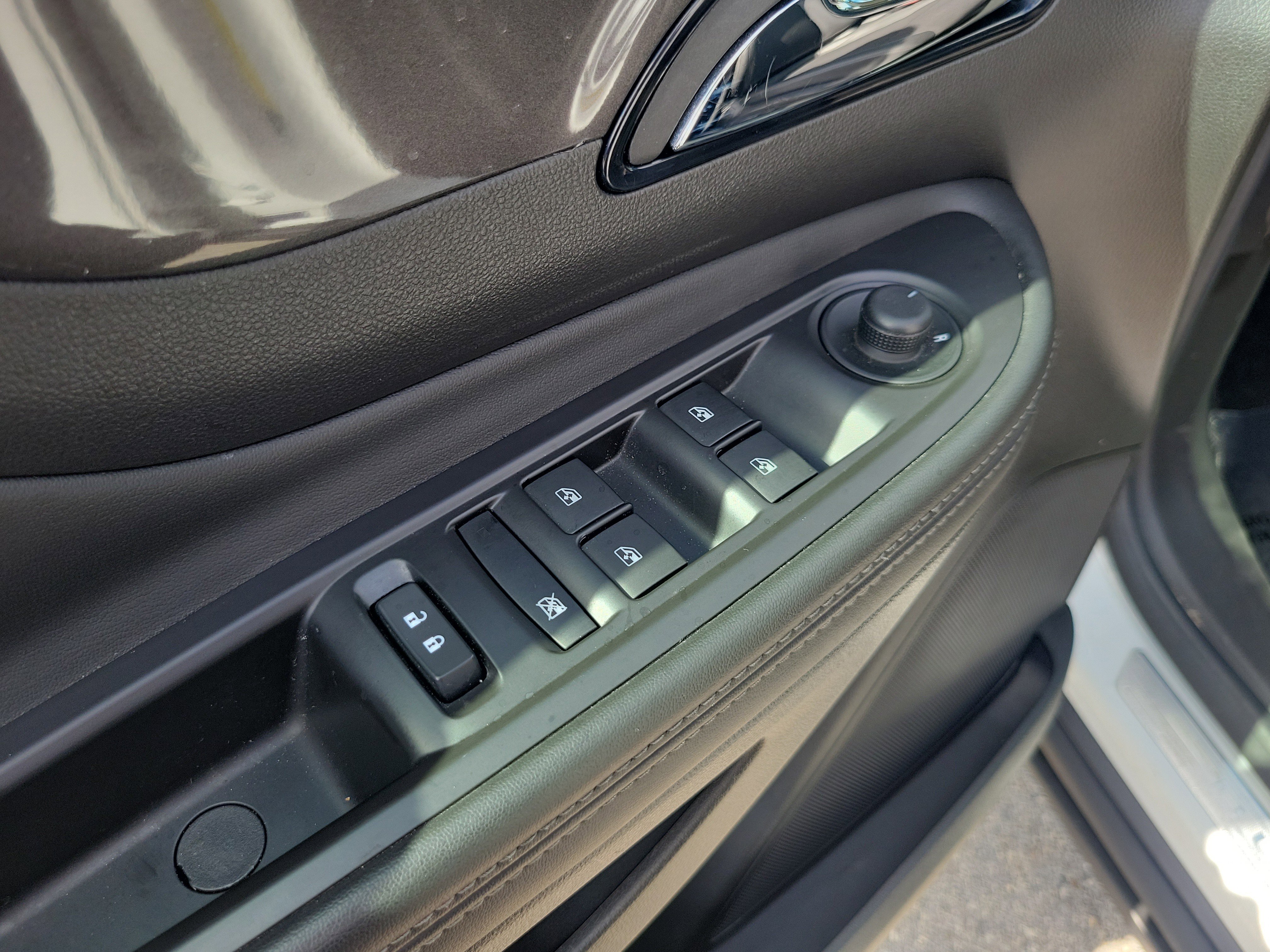 Used 2022 Buick Encore Preferred w/ Safety Package image 24