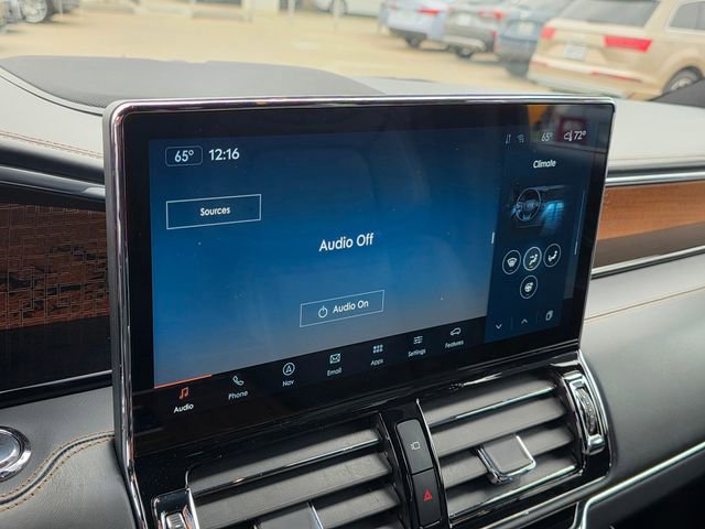 Used 2022 Lincoln Navigator Black Label AWD/4WD image 19