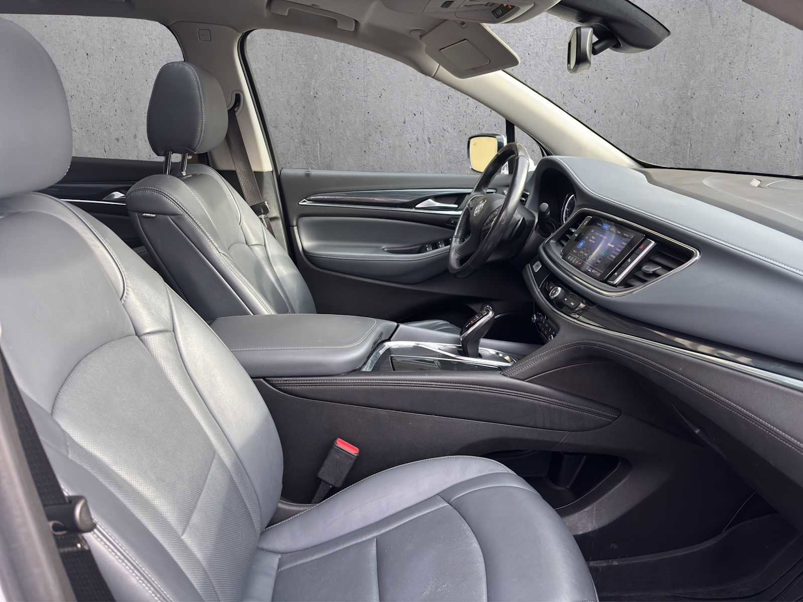 Used 2021 Buick Enclave Premium w/ Sun and Sites Package image 19