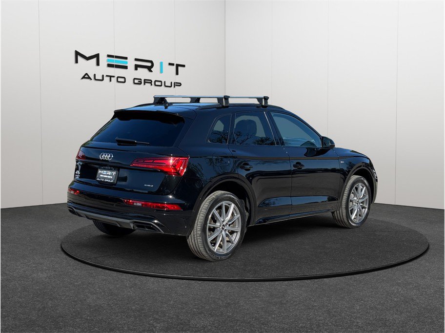 Used 2022 Audi Q5 e Prestige w/ Prestige Package AWD/4WD image 9