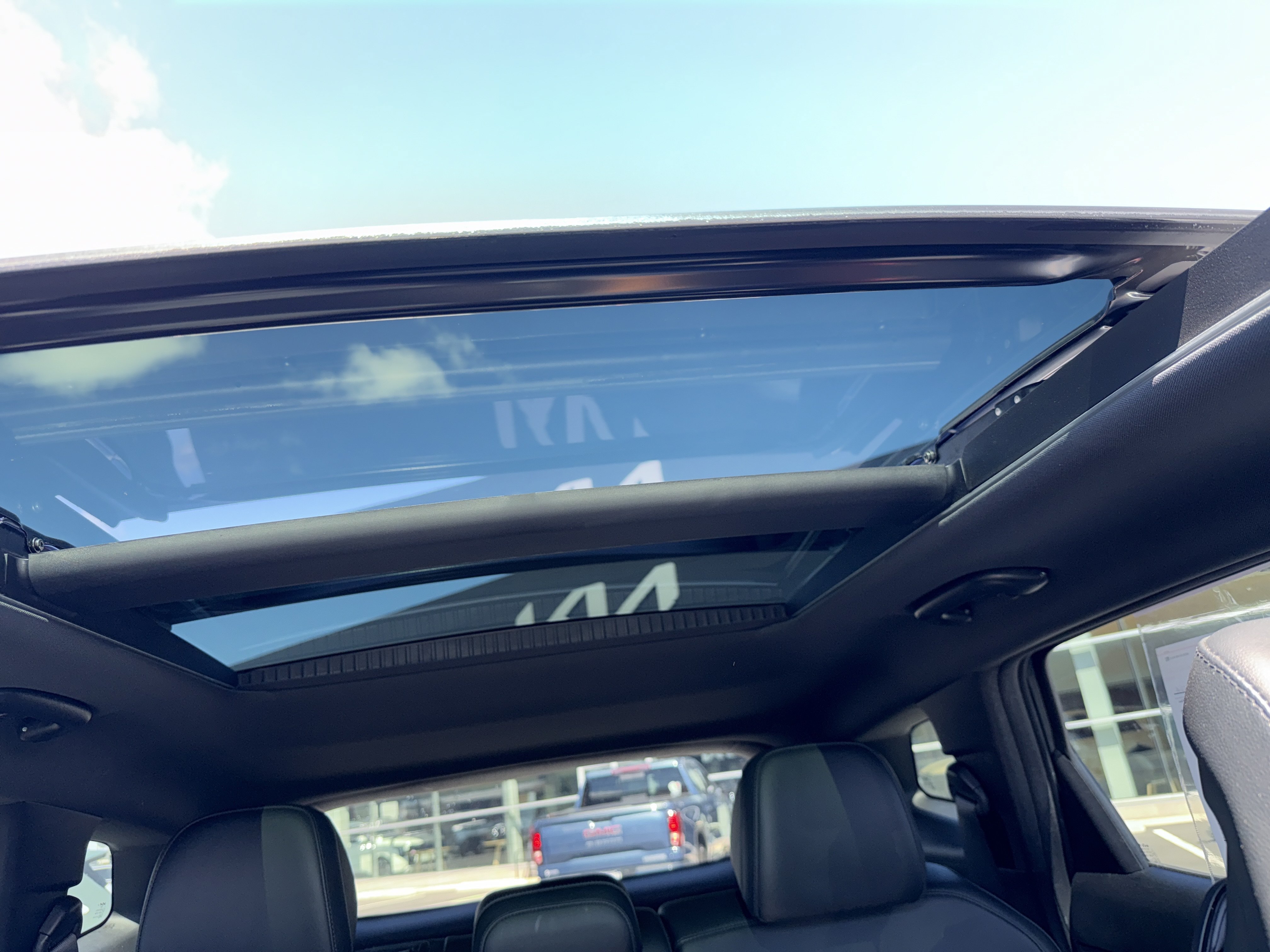 Certified 2023 Kia Sportage X-Line w/ X-Line Premium Package AWD/4WD image 29