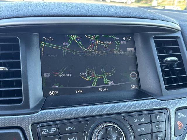 Used 2018 Nissan Pathfinder SL AWD/4WD image 32