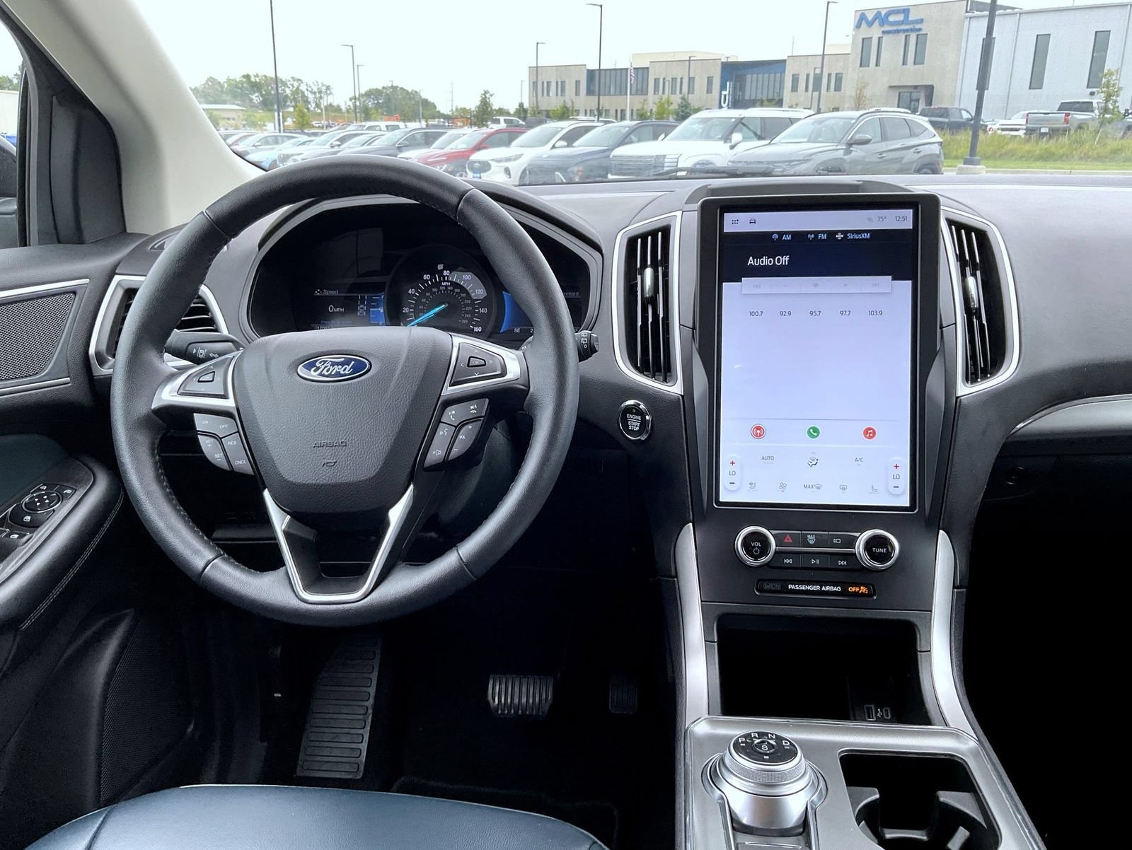 Used 2024 Ford Edge SEL w/ Sport Appearance Package AWD/4WD image 14