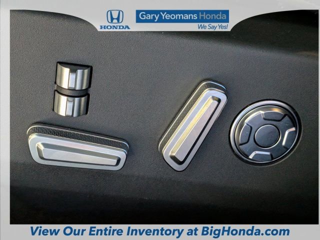 Used 2024 Lincoln Nautilus Reserve w/ Equipment Group 203A AWD/4WD image 24