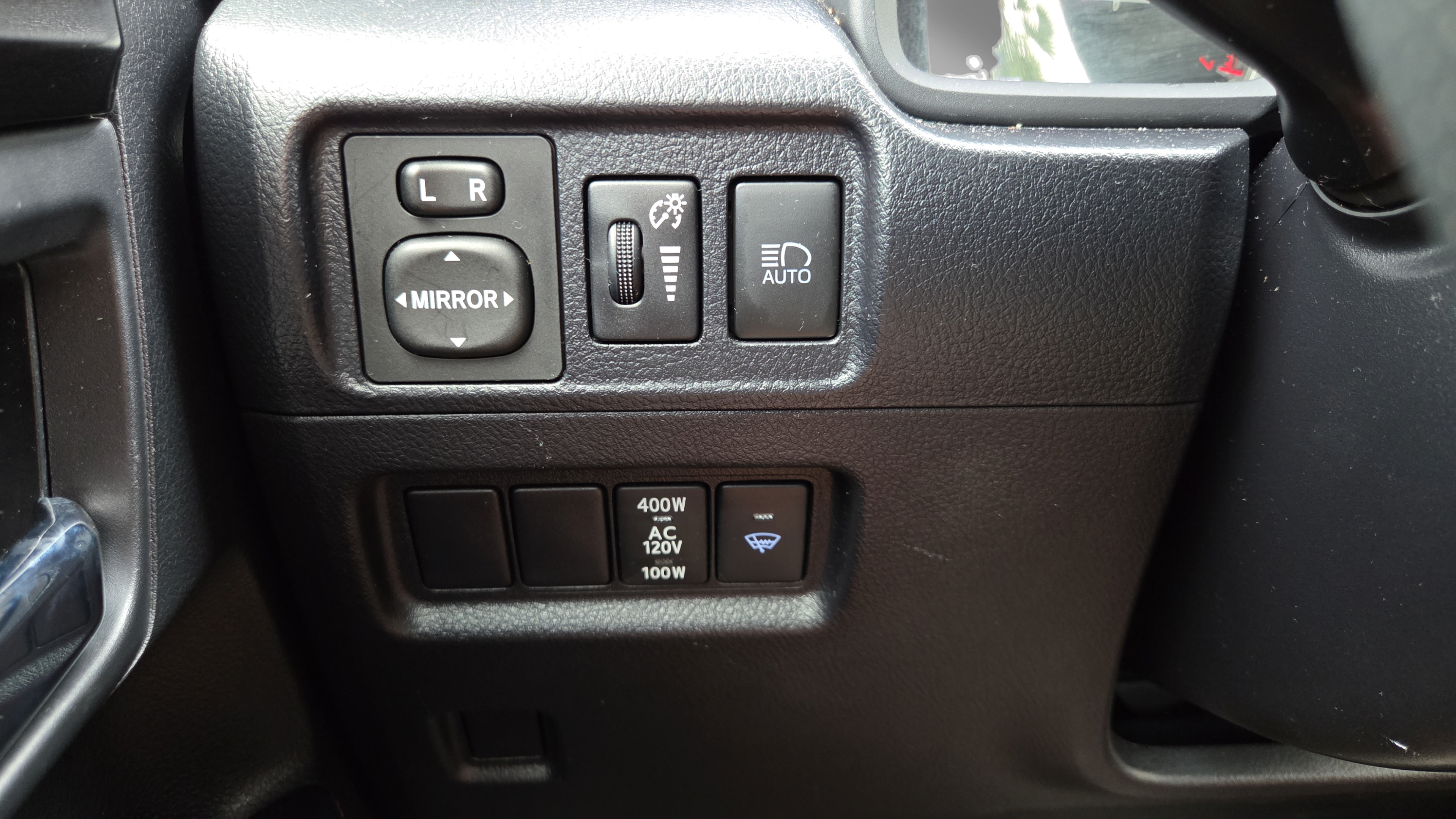 Certified 2024 Toyota 4Runner TRD Off-Road AWD/4WD image 18