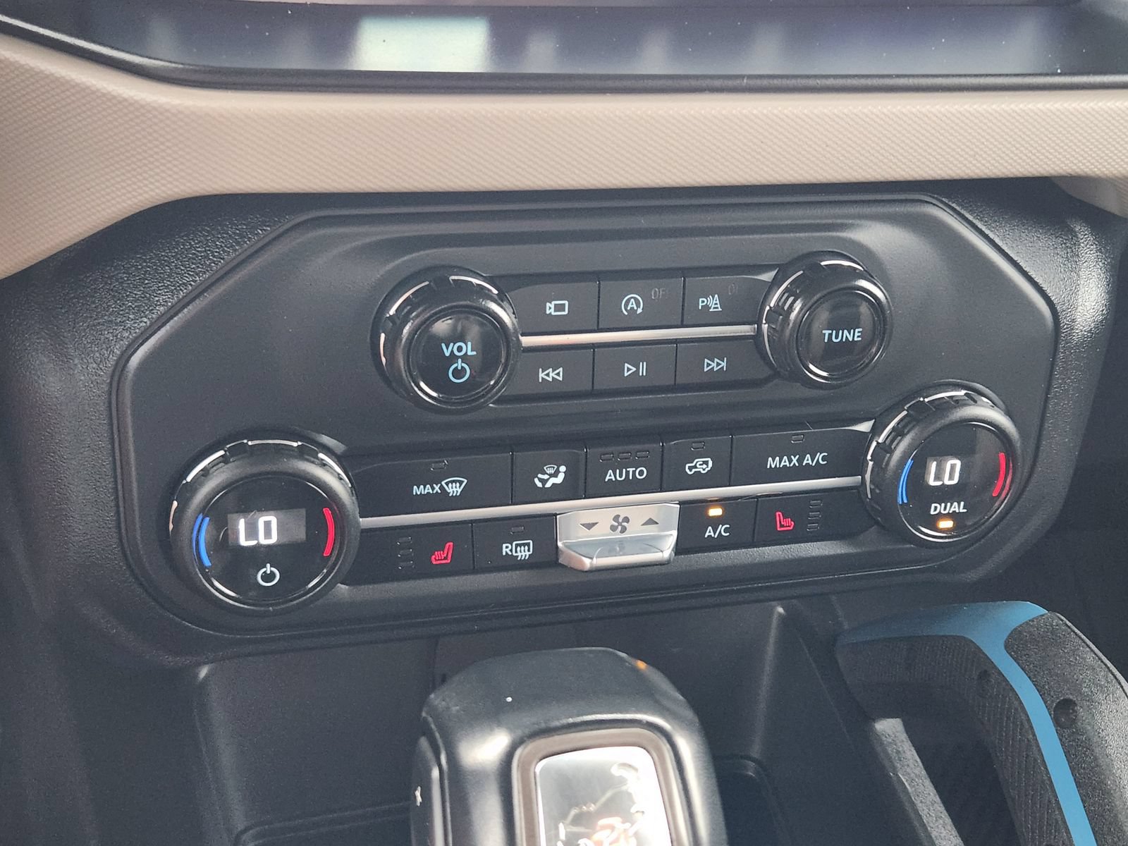 Used 2023 Ford Bronco Wildtrak AWD/4WD image 20