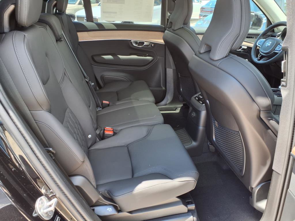 New 2026 Volvo XC90 T8 Core w/ Protection Package Premier image 10