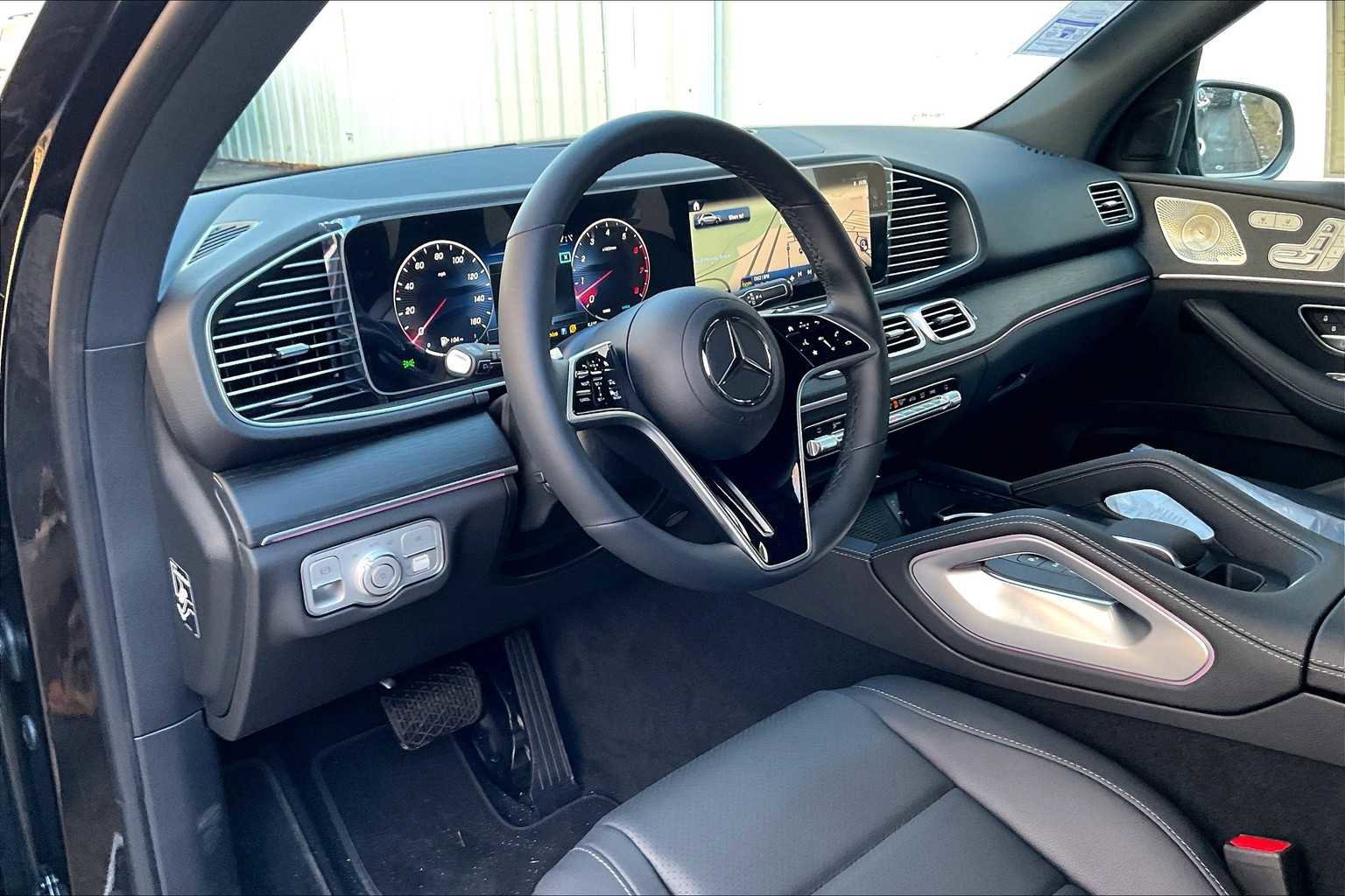 Certified 2025 Mercedes-Benz GLE 450 4MATIC image 10