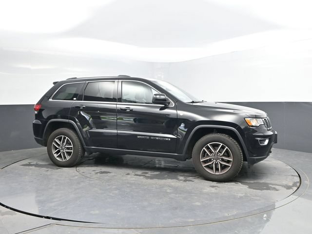 Used 2020 Jeep Grand Cherokee Laredo w/ Quick Order Package 2BN North AWD/4WD image 4