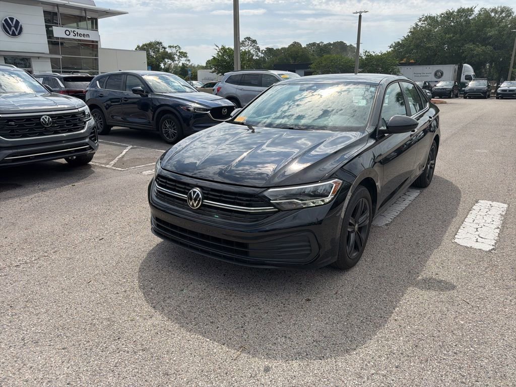 Used 2023 Volkswagen Jetta SE FWD image 30