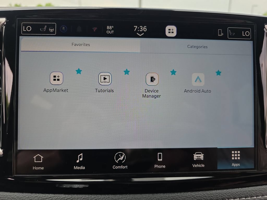 New 2027 Chrysler Pacifica Select AWD/4WD image 24