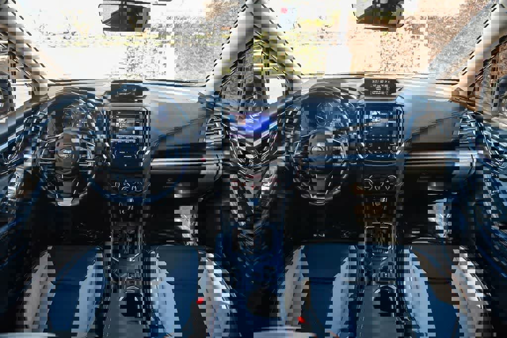 Used 2022 Subaru Crosstrek 2.5i Limited w/ Moonroof Package 2 image 14